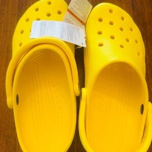 ADULTS' CROCS CLASSIC CLOGS - New with tags